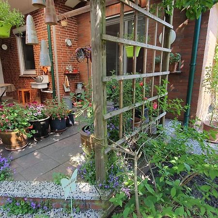 Ruhige Gastesuite Mit Fruhstuck Rhauderfehn Exterior photo
